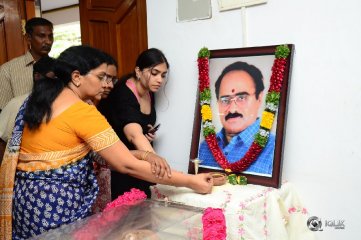 Celebrities Pay Homage to Vijaya Bapineedu